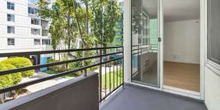 SoMa Square Gallery 17