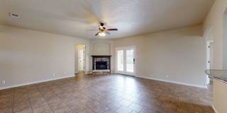 2 WEEKS FREE RENT + $1,895 ONE STORY 4 BEDROOM WITH 3 FULL BATHS Gallery 24