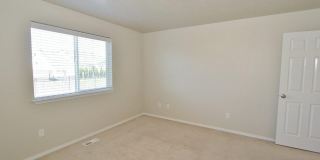 Immaculate Single-Level Home Gallery 15