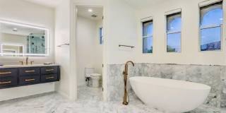 11857 Oakland Hills Drive Gallery 17