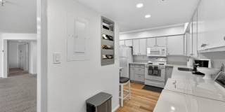 425 S Parkcrest Gallery 18