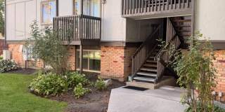 2 Bedroom 1 Bathroom Condo in the Heart of Murray Gallery 1