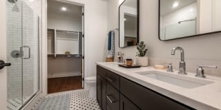 Alexan Florence Gallery 23