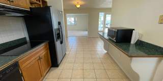 Three-Bedroom Pool home located in Ormond Beach Gallery 10