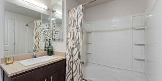 The Artisan Gallery 15