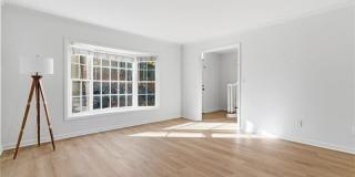 6520 Roswell Road Gallery 7