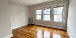 Mission Hill Modern 4bed Apartment  with laundry - September 1 move in Gallery 5