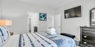 88 Crystal Lake Drive Gallery 23