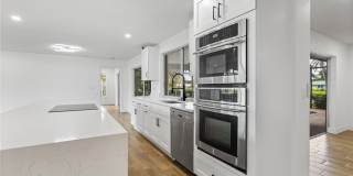 1041 N Waterway Drive Gallery 1