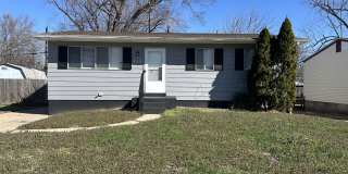 1221 Scott Avenue Gallery 1