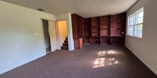 4629 HILLBROOK DR Gallery 32