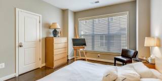 GREAT LOCATION!! Stunning 3BD/3.5BA luxury 4-level townhouse! Gallery 29