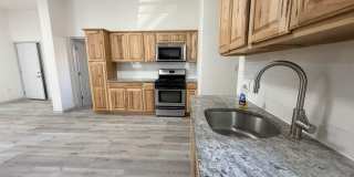 124 WINFIELD AVE Gallery 17