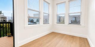 96 Nichols Street Gallery 10
