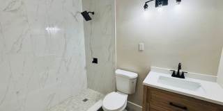 Gorgeous Remodeled 4+2 - $2800 Gallery 9