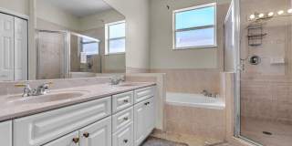 5149 Southwest 137th Avenue Gallery 11