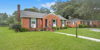 Charming 3-Bedroom Home in Savannah’s Parkside Neighborhood Gallery 3