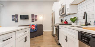 907 West School Gallery 5