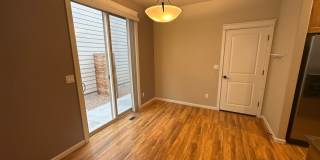 NE 3 Bdrm, 2.5 Bath 1450 sq ft House w/AC and Gas Heat,  All Appliances, Dbl Garage Gallery 5