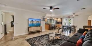 1049 N Southlake Dr Gallery 13