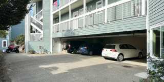 Cozy 2-Bedroom in a fantastic location! Cozy 2-Bedroom in a fantastic location! Gallery 1