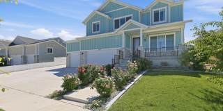 Large luxurious house with view of beautiful Utah Lake! Gallery 51