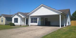 3Bed/2Bath house on dead-end road Gallery 1