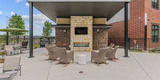 Hudson Oaks - Active Senior Living 62+ Community Gallery 13