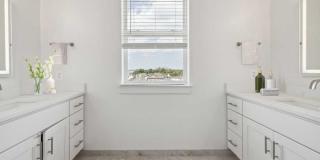 Five43 Apartments Gallery 9