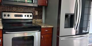 Beautifully Updated Fairwood Cul-de-Sac Home – Fresh Paint Throughout! Gallery 18