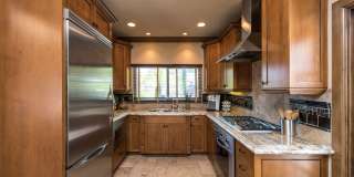 Viewpoint Luxury Apartments Gallery 16