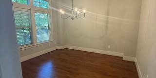 Stunning Contemporary townhome in Coveted Peterkort Woods, near St. Vincent's in Cedar Mill Stunning Contemporary townhome in Coveted Peterkort Woods, near St. Vincent's in Cedar Mill Gallery 16