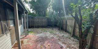Cozy 3 bed 2.5 Bath Townhome Gallery 29
