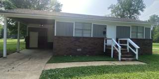 311 South Bond Avenue Gallery 1