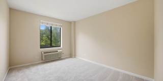 470 Fawell Boulevard Gallery 10