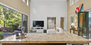 Pili Pono: Exclusive 5BR Estate w/ Pool, Spa & Panoramic Ocean Views Gallery 25