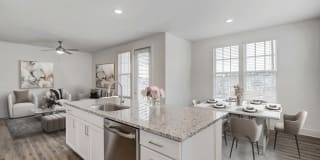 The Darby Apartments Gallery 50