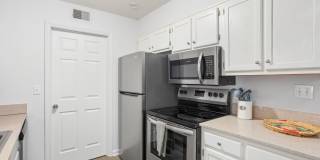 Furnished 1-Bedroom Condo with Modern Updates in Winston-Salem Furnished 1-Bedroom Condo with Modern Updates in Winston-Salem Gallery 6