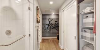 The Alamitos Gallery 9