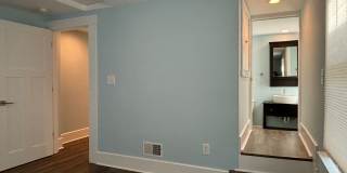2 Bed, 2.5 Bath – Second-Story Laundry & Walkable Park Location Gallery 8