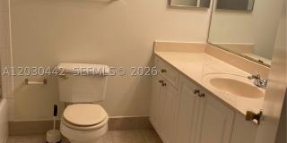 300 Crestwood Ct N Gallery 11