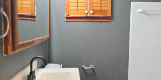 Charming 3-bedrooms/1-bath home in LaRoche Park Gallery 21