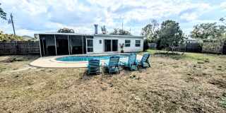 Annual furnished Updated 4-Bedroom Pool Home with Spacious Living Areas Gallery 34