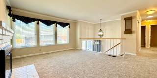 Single-Family Home in Park Pacifica - 3Bed/3Bath + 2 Bonus Rooms Single-Family Home in Park Pacifica - 3Bed/3Bath + 2 Bonus Rooms Gallery 7