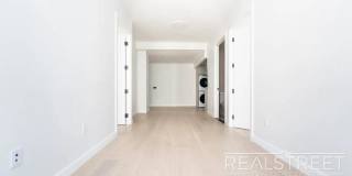 37-25 32nd Street Gallery 10