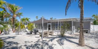 330 N Tessier Dr Gallery 4