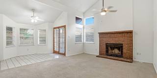 10902 YOGI BERRA Circle Gallery 8