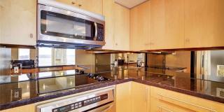 2Bd/1.75Ba Seattle Condo Gallery 12