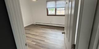 7305 South Kedzie Avenue Gallery 12
