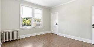 73 NEWMAN AVE Gallery 16